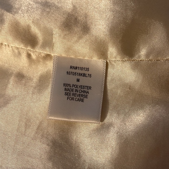 Beauties designed in Los Angeles fur vest, size M (6-8) - Picture 6 of 6